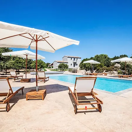 Сasa de vacaciones Stazzu Sarra Di Monti By Interhome